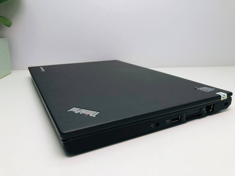 Laptop cũ Lenovo Thinkpad X250 core i7