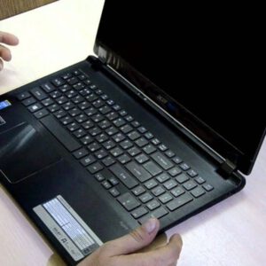 laptop cũ ACER ASPRISE Core i7 V5-573G